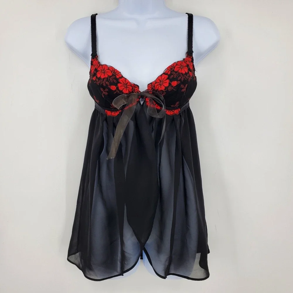 Vintage Victoria's Secret Black Red Floral Y2K Babydoll‎ Chemise 32 Whimsigoth